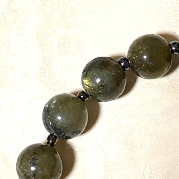 Natural Dark Labradorite Large Genuine Gemstone Classic Beaded Necklace - Picture 7 of 15